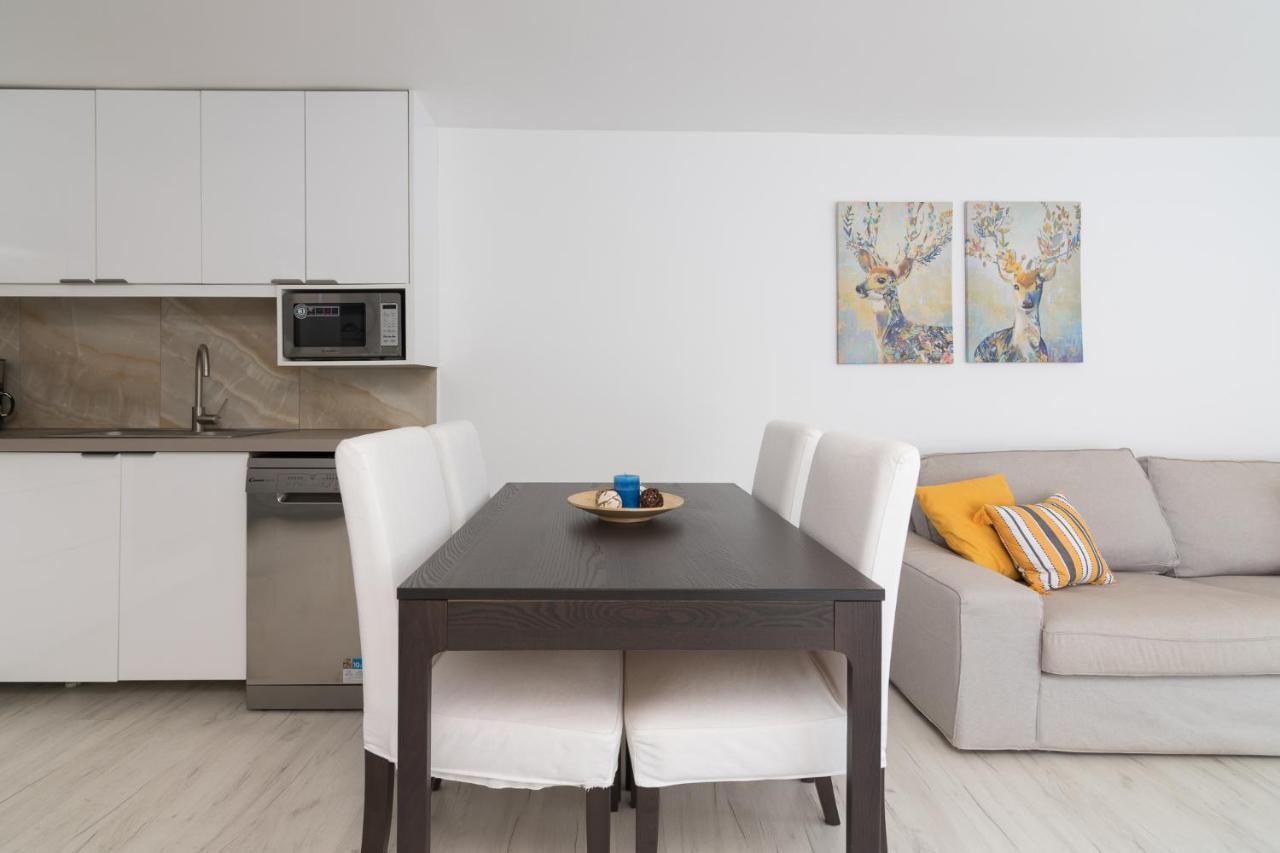Apartment For 3 Ppl In Varkiza Exteriör bild